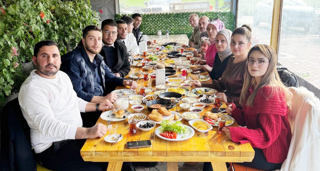 yeniyuzyil1-1024x548 Arnavutköy'de Yeniyüzyıl, Öykü Güneş İle Parlayacak