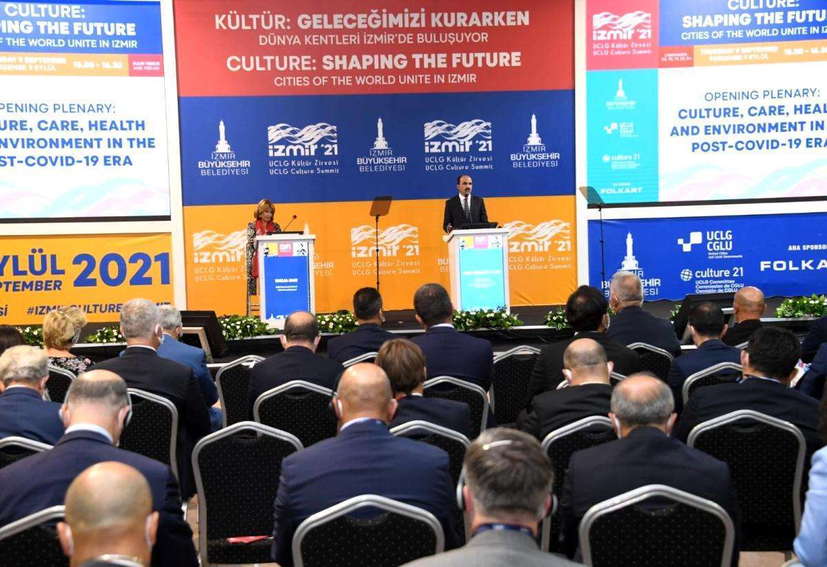 Başkan Altay UCLG 2021 İzmir Kültür Zirvesi ne katıldı