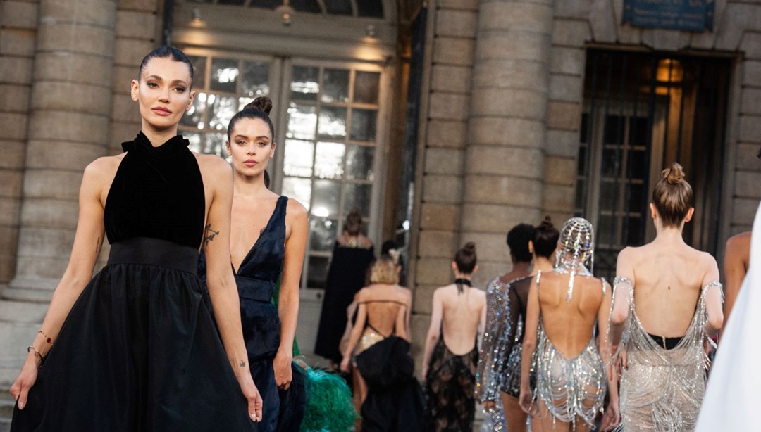 Modanın ustaları Paris’te: Haute couture defileleri
